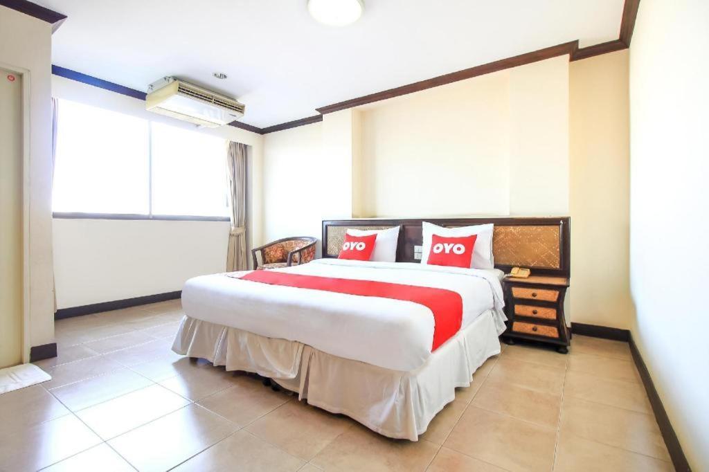 Oyo 383 White 2* Ban Khlong Lat Bua Khao